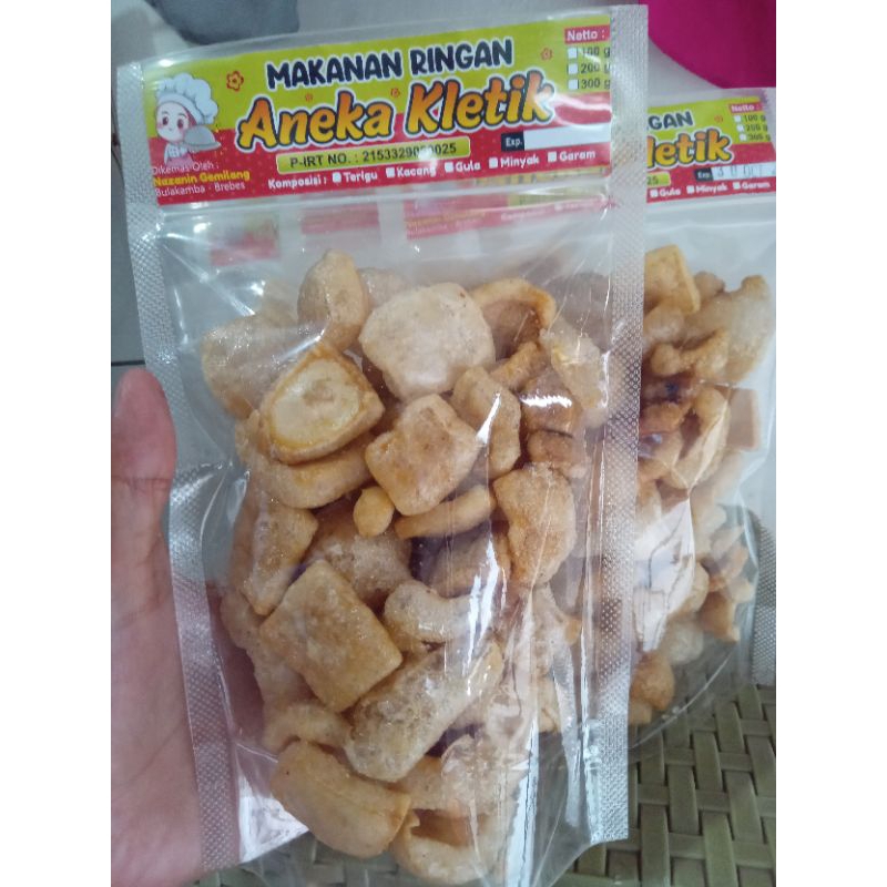 

krupuk kulit sapi aneka kletik kemasan kecil asin gurih