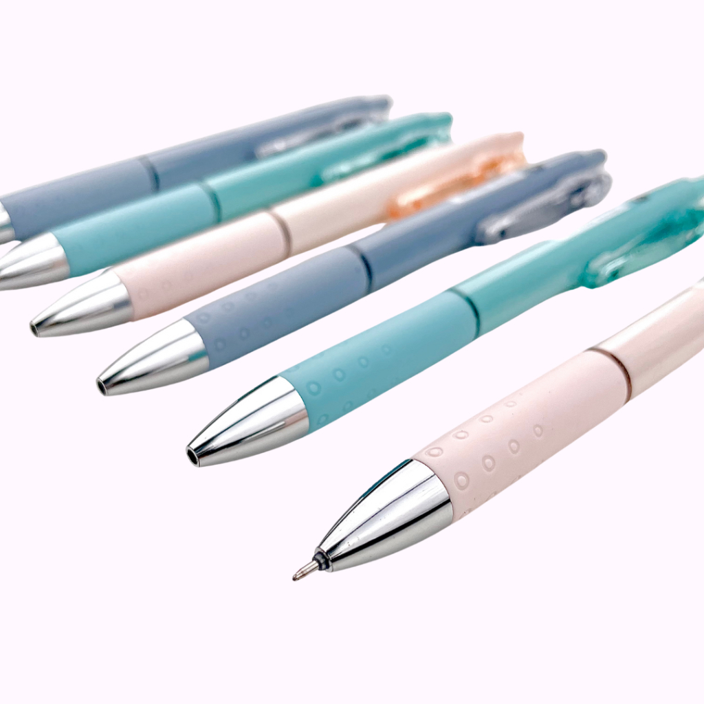 

RB [1 Kotak] DEBOZZ Gel Pen DB-G05 Black Pulpen Hitam Aesthetic Pen Hitam Debozz