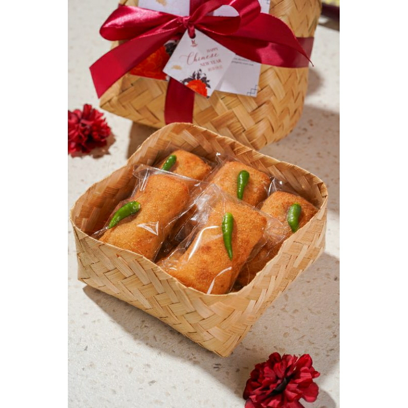 

Hampers Imlek CNY Risoles Ragout Ayam - Kamayangan Bakery