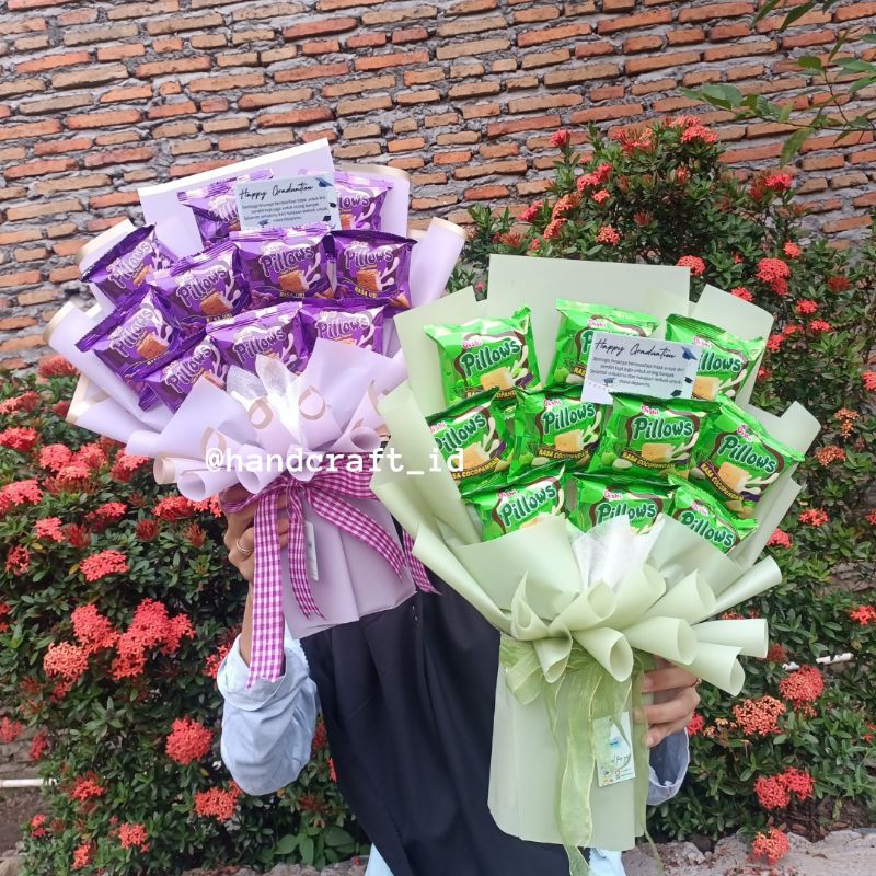 

BUKET PILLOW / BUKET SNACK / BUKET JAJANAN / BUKET MAKANAN RINGAN / BUKET WISUDA / BUJET MURAH