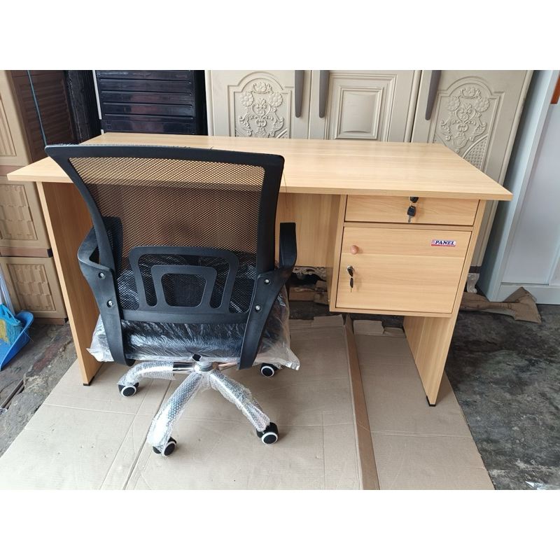 meja kerja sudah di rakit / meja kantor termurah / satu set meja kantor / meja kantor
