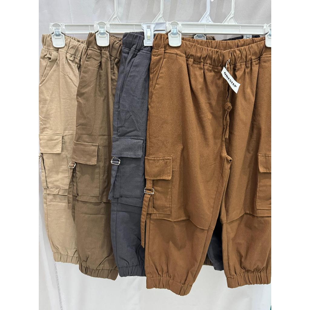 Celana Pendek Wanita Kantong Cargo  7/8