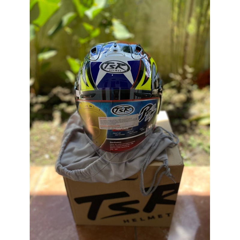 HELM TSR RAM 4 EDWARD COLIN