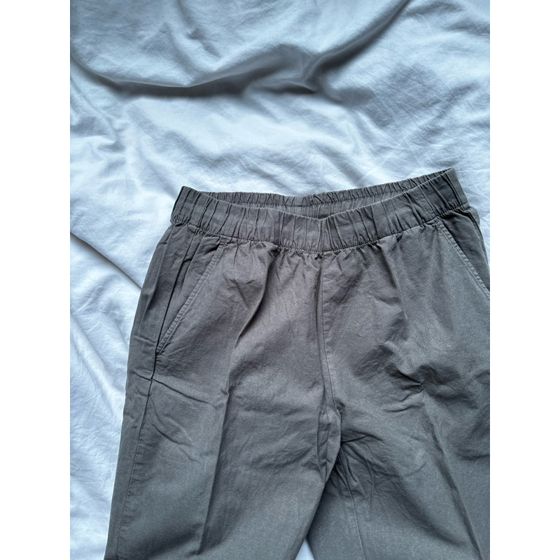 Uniqlo Straight Casual Army Pants