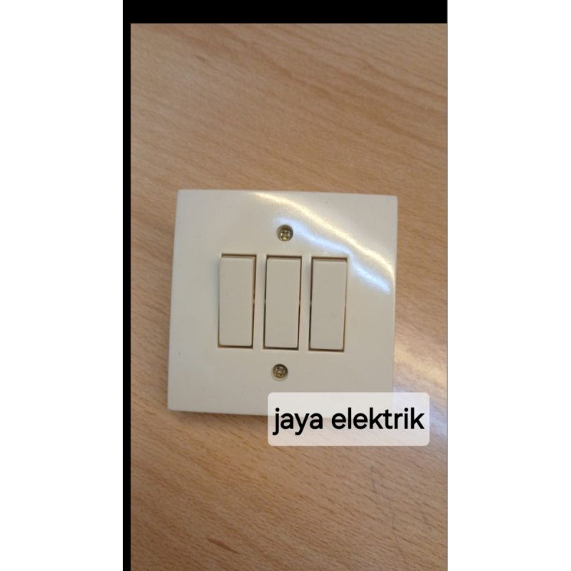 SAKLAR 3 BROCO TEMPEL