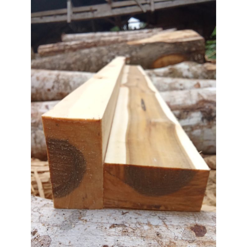 3x4 Reng Kayu 3x4 kayu reng 3x4cm panjang 200cm LIST KAYU RENG 3X4 PANJANG 2METER SOLID SERUT HALUS