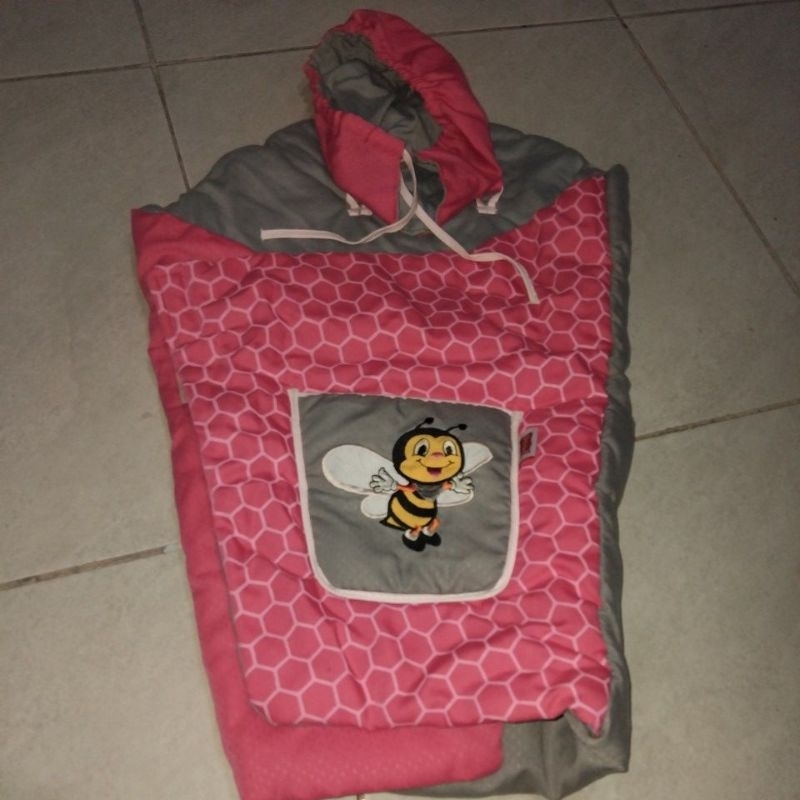 preloved selimut bayi dialogue bee series