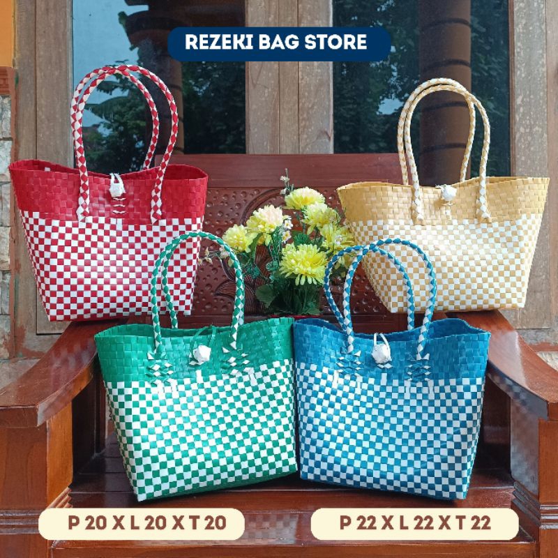 (READY STOCK) Tas Kotak Nasi / Tas Anyaman Plastik / Tas Box Hajatan / Tas Berkatan + Pengait