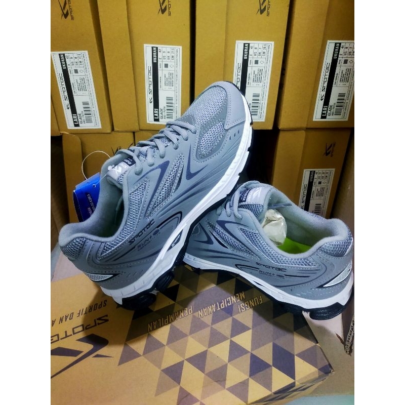 Sepatu Olahraga Running Pria merk SPOTEC Glade Abu original