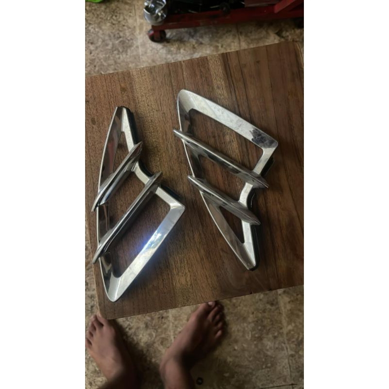 Garnis sayap satria fu Facelift