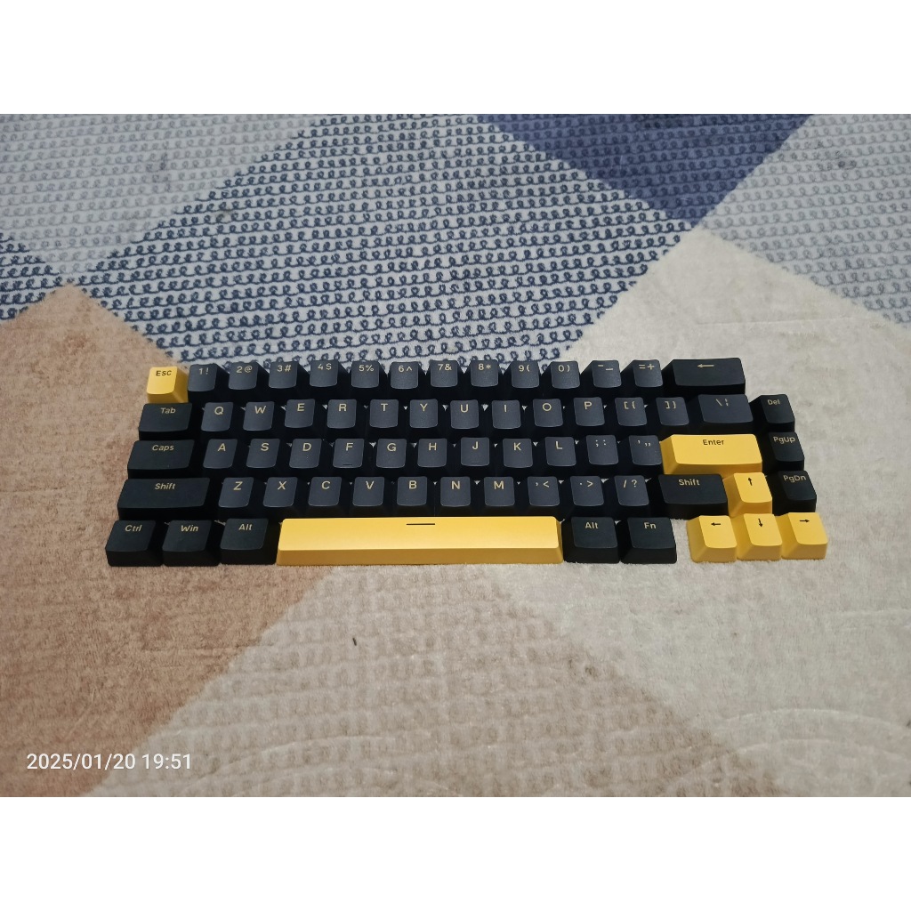 Keycaps Tri Tone PBT Double Shot OEM Profile 66 Pcs Keyboard Mechanical 65% Vortexseries GT65 Byon