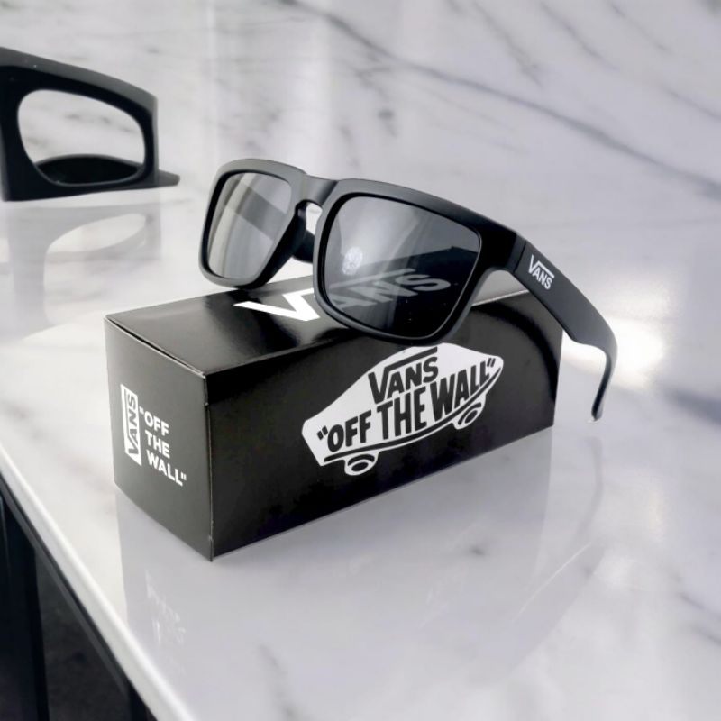 122 VANS GLASSES/KACAMATA UV PROTECTION/KACAMATA HITAM PRIA WANITA