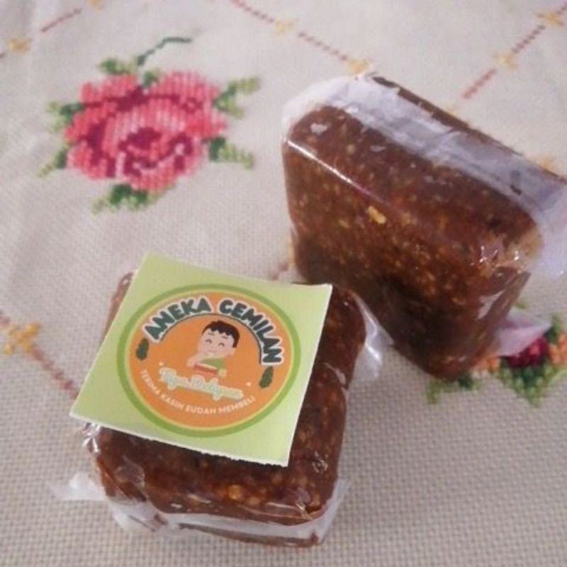 

bumbu pecel / sambel pecel tigadelapan 300g pedas