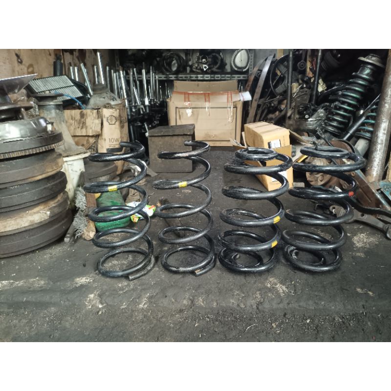 Per depan belakang Avanza Xenia new veloz