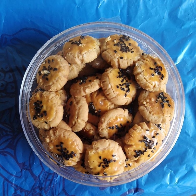 

Kue Kering mentega chuikaoso premium
