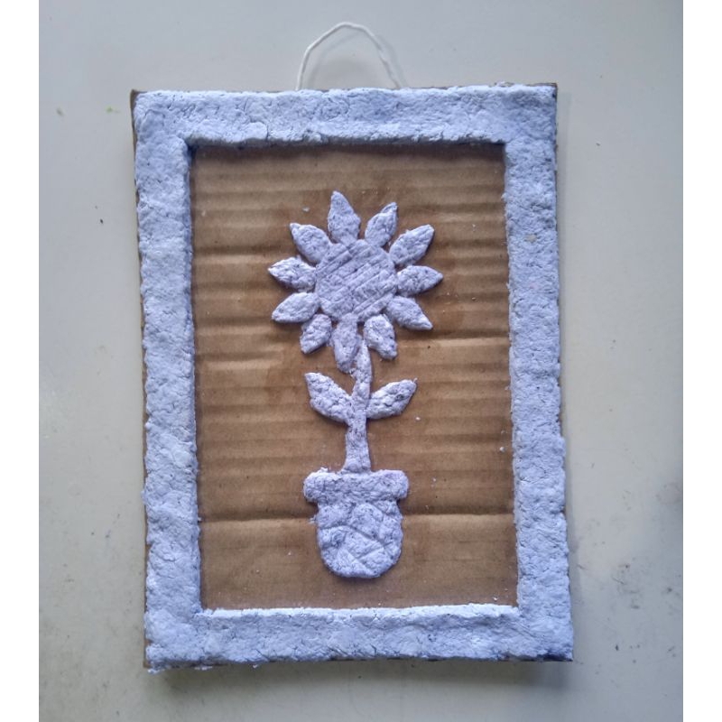 prakarya kolase bunga dari bubur kertas