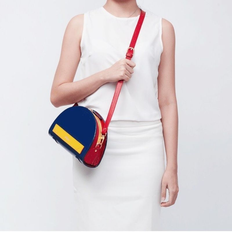 Meraki Goods HALVO BAG in 3 Tone Authentic (PRELOVED)  / Premium Leather Goods Bag / Meraki Sling Ba