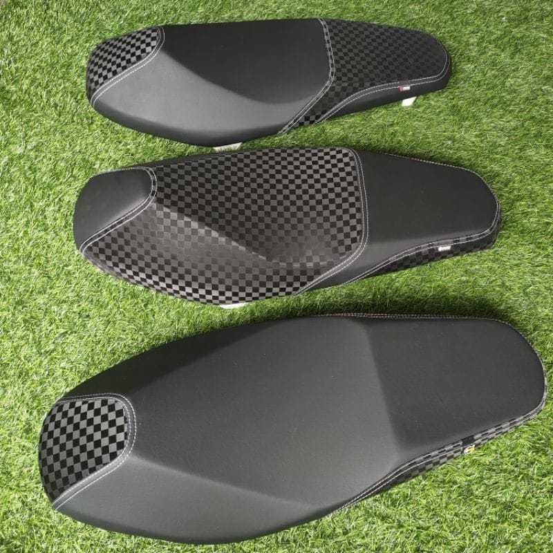 JOK GENIO DOUBLE SEAT SESET PAHA MBTECH PREMIUM-JOK GENIO MOTIF 3D CATUR KEKINIAN