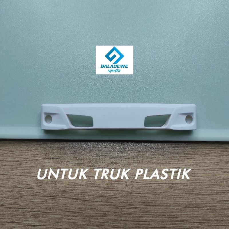 BEMPER Hino 300 STD Untuk Pasangan Face Hino 300 Truk Plastik Anak Miniatur