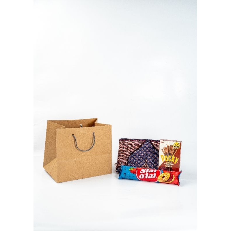 

Paperbag / Tas Souvenir Kertas R7 BB Ukuran 22x16x19 cm - 1 Lusin (12 Pcs)