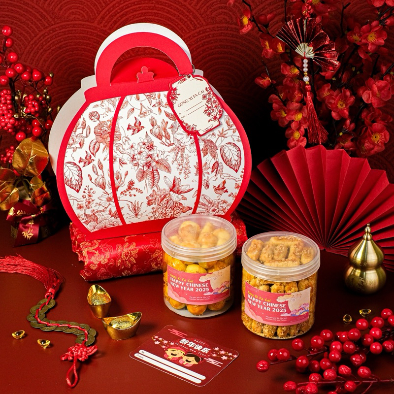 

Hampers Premium Imlek Gift (Toples Tabung isi 2)/Lunar Package /Chinese New Year Hampers