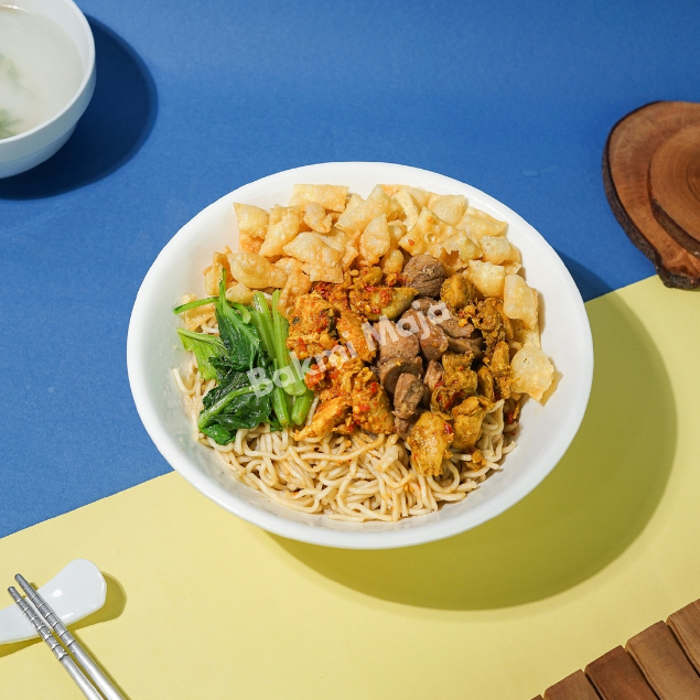 

Bakmi Maja - Bakmi Ayam Komplit