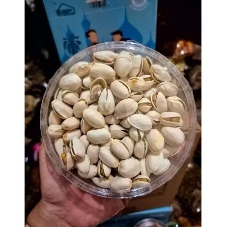 

kacang pistacio