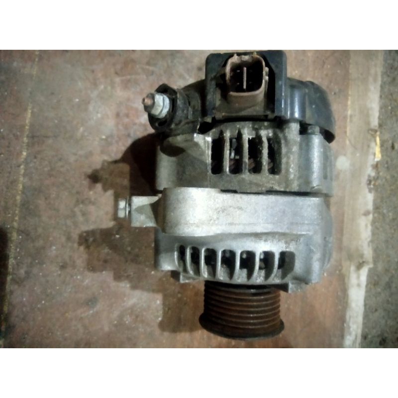 dinamo amper alternator Innova bensin