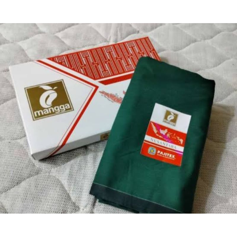 Sarung Mangga Gold dengan motif polos Ak warna hijau.putih.ungu.kuning
