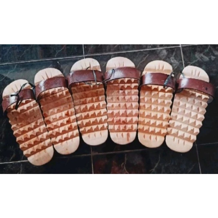 Sandal Bakiak Terapi / Sandal Terapi Rematik / Sandal Terompah Kayu