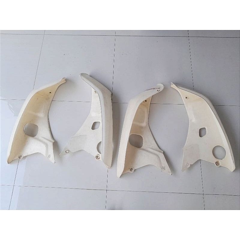 Cover Sayap Depan Sayap Tebeng Depan Asli Putih Honda Astrea Grand Impressa Legenda Grand Bulus Orig