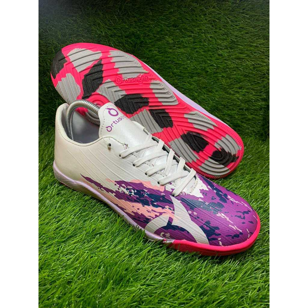 Sepatu Futsal Pria Ortuseight Catalyst Chimera Ungu
