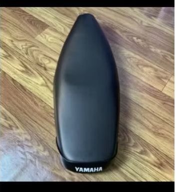 kulit / cover jok motor vega r lama / fiz r  / F 1 .