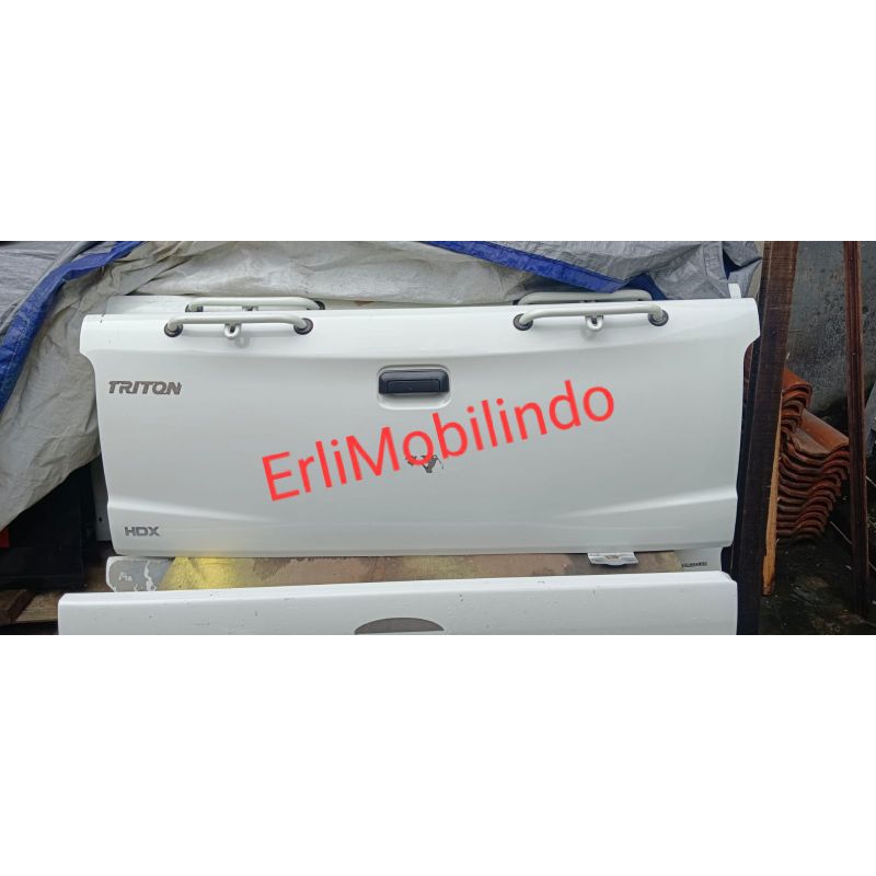 PINTU BAK MITSUBISHI TRITON SINGLE CABIN (ORISINIL MITSUBISHI) TH 2016 UP