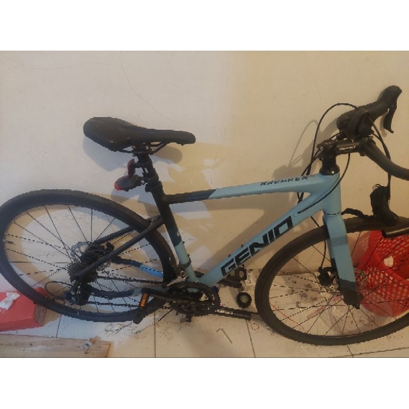 Sepeda Roadbike Genio Breaker 2.0