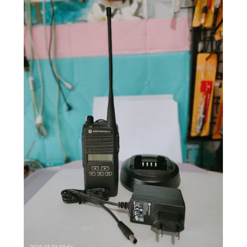 HT MOTOROLA CP 1300 UHF 400MHZ