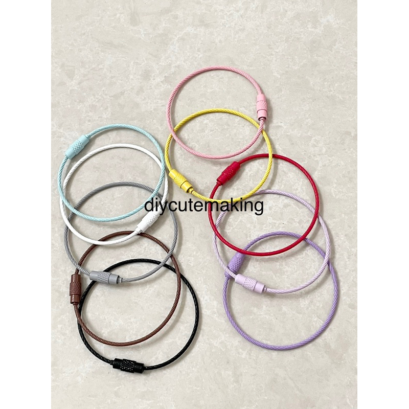 Gantungan Ring O Besi Putar Bulat Warna warni diameter 15cm / tali kait kawat besar gantungan kunci 