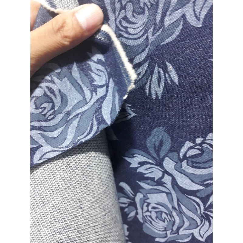 Kain Denim 12 onz Motif Bunga Bahan Denim Motif Eceran Per Setengah Meter.
