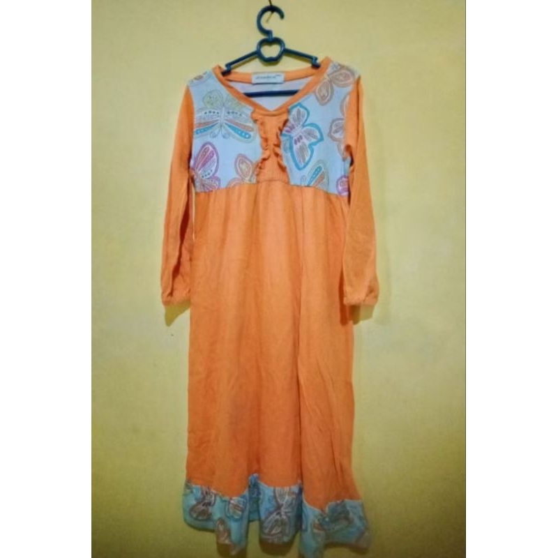 Pl Gamis anak 3 tahun preloved