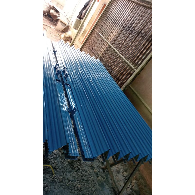 rolling door warung dan ruku