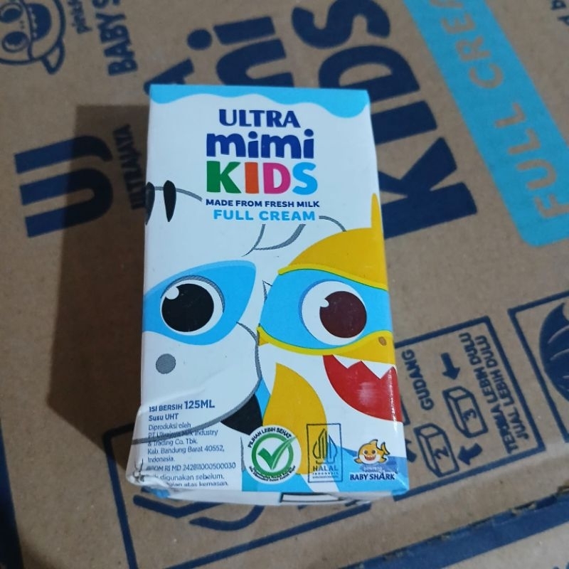 

IO DEPO Susu ULTRA MIMI KIDS 125ml FULL CREAM 1 Dus isi 40