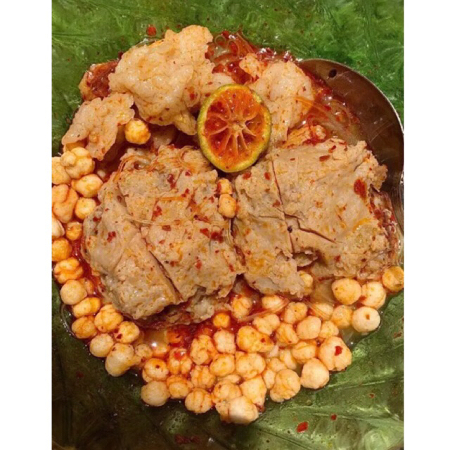 

Tekwan baso kriwil sambal chili oil