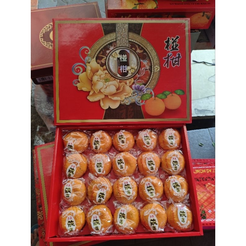 

Jeruk ponkam bunga 20buah gift pack imlek