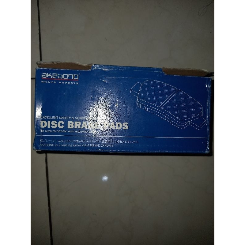Kampas Rem Depan Akebono Toyota Innova Reborn