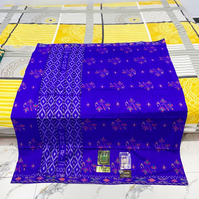 Sarung Lamiri MST/Kembang S100 Full Sutra Jahit Tengah