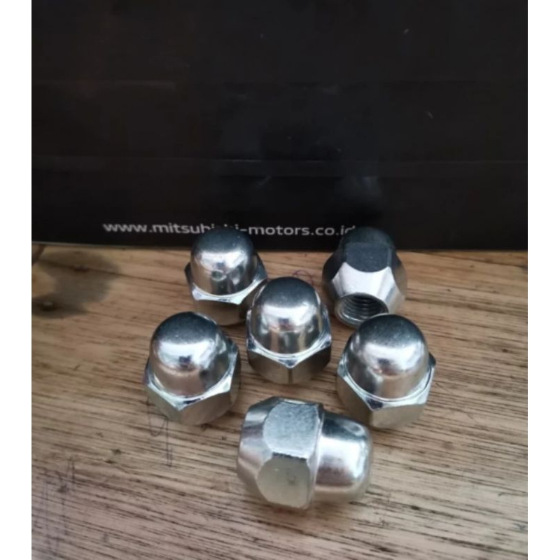 mur roda dan baut roda xpander mirage