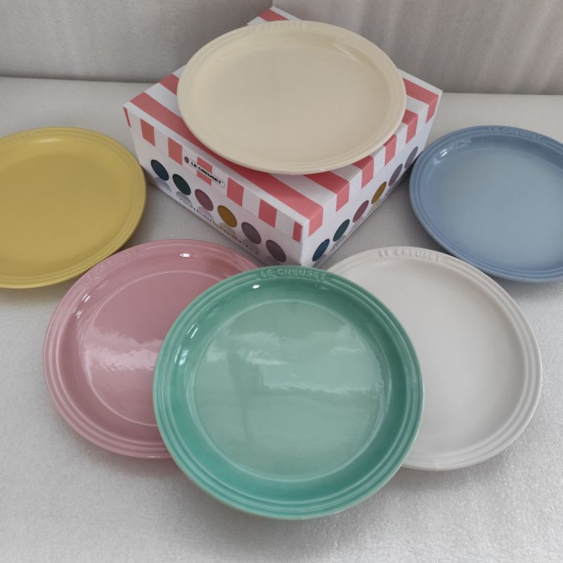 Le Creuset stoneware flat plate dish piring makan sorbet collection
