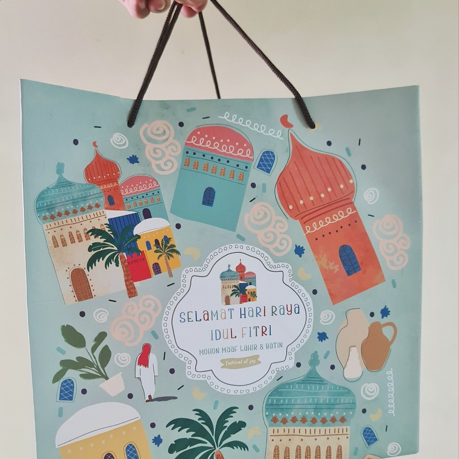 

( 5 Pcs ) Paperbag Dus Kue Kering Idul Fitri Motif Watercolour Mosque Ukuran 27x27x27c m