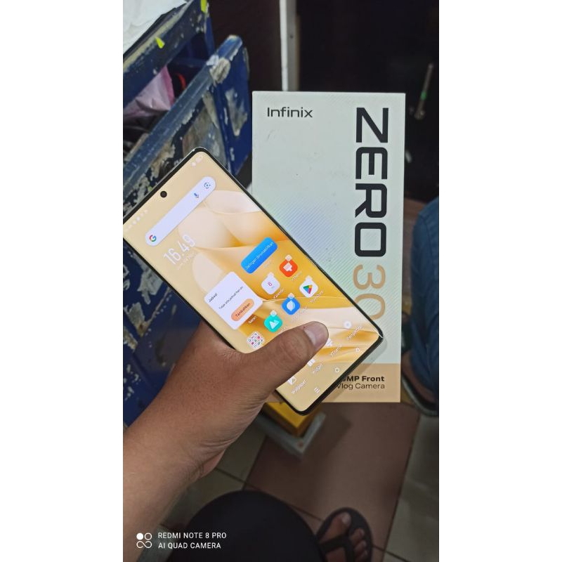 Infinix Zero 30 Second 8/256GB harga termurah dan terbagus - Kamera 108MP, Dimensity 8020, Baterai 5