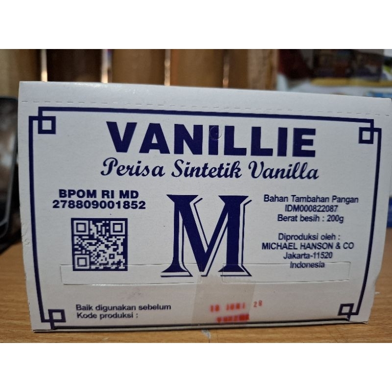 

Vanillie Perisa Sintetik Vanilla BPM RI MD 200g[ pewangi makanan]